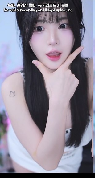 清纯女大~ 韩国BJ蒂尔达240414舞蹈分享[8V]专业小姐姐跳的就是好看